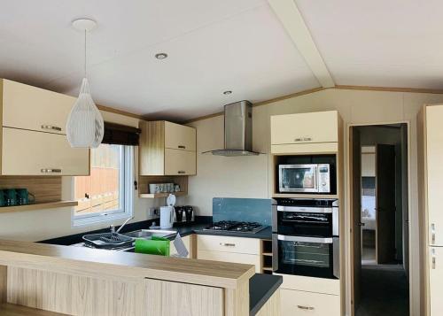 Devon Hills Lodges