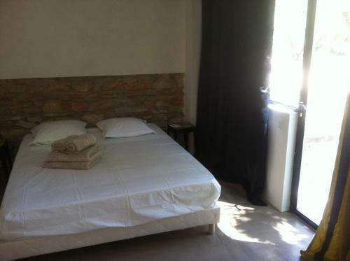 Hostal Du Cot� De Chez Soi