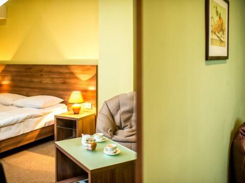 Jam Hotel