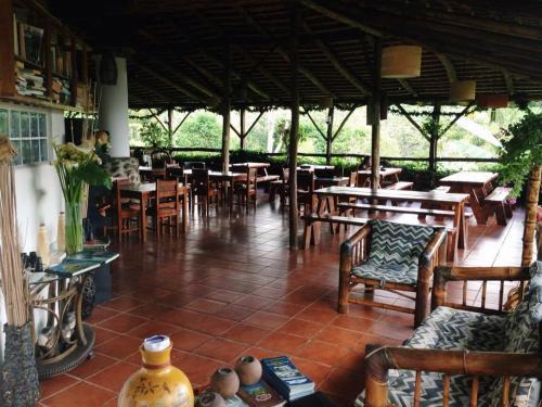 Albergue De Monta�a Talari