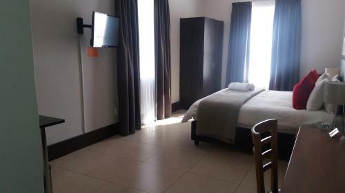 Clanwilliam Hotel
