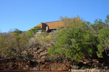 Dinkweng Safari Lodge