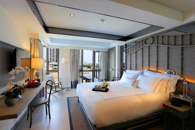 Hotel Riva Surya Bangkok