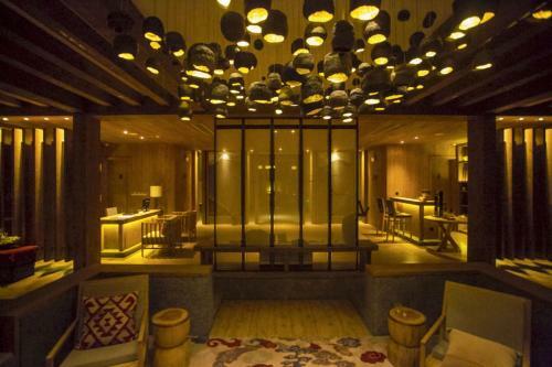 Hotel Lux* Tea Horse Road Benzilan