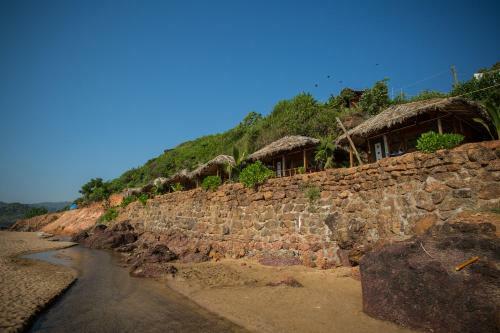 Hotel Blue Lagoon Resort Goa