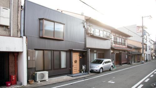 Hostal Chelsea24