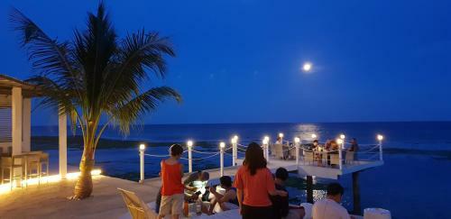 Hotel Down South 118 Beach Resort