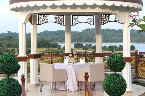 Hotel Jen Johor Puteri Harbour By Shangri-la