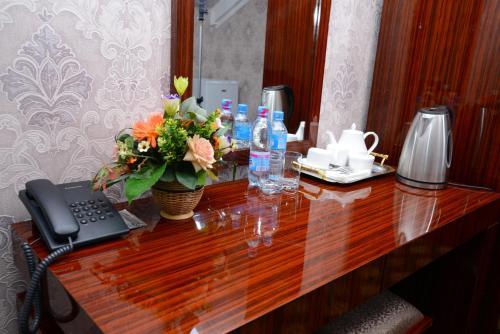 City Line Boutique Hotel