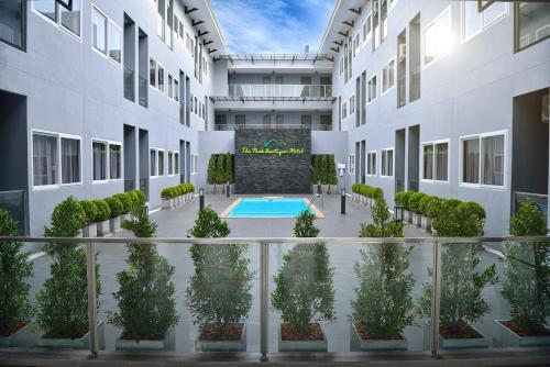 The Peak Boutique Hotel