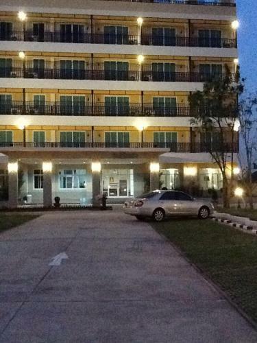 Hotel Baan Duangkamol
