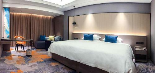 Yancheng Jinying Shangmei Hotel