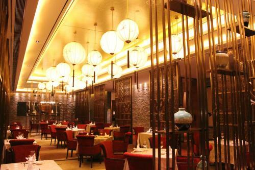 Yancheng Jinying Shangmei Hotel