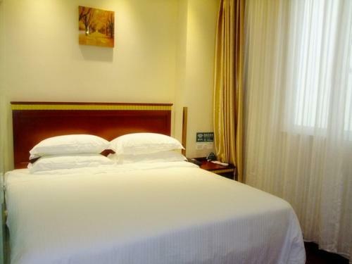 Greentree Inn Shanghai Gongkang Express Hotel