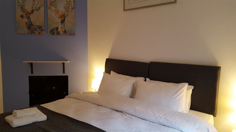 Apartamento 10 Grove St - Bath Holiday Suites