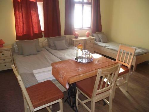 Hostal Dinnyelaposi Vend�gh�z