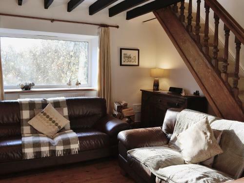 Bron Elan Cottage