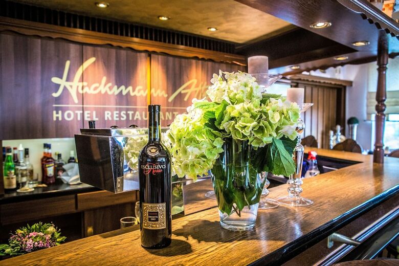 Hotel Restaurant Hackmann-atter
