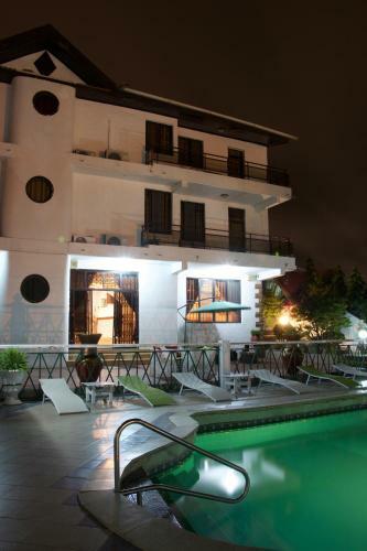 Hill View Hotel Macarthy Hills