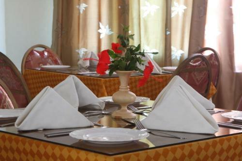 Hotel Radiance