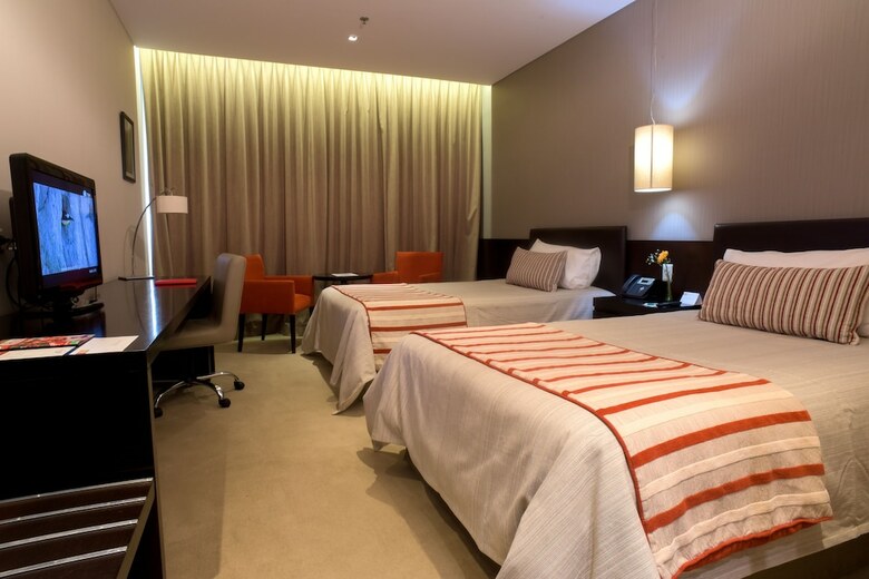 Hotel Y Casino Del R�o General Roca