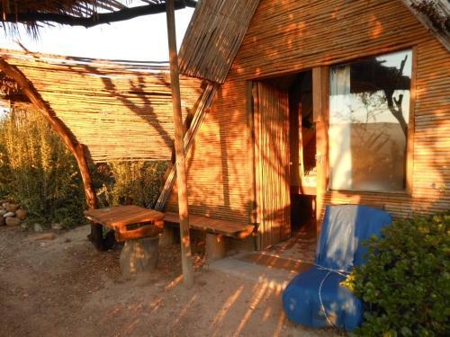 Amber Lagoon Backpackers Lodge