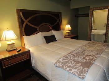 Posada Emerald Bay Lodge