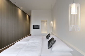 Trafo Hotel