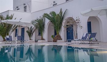 Monolithos Hotel