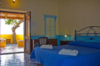 Hostal Hotel Arcangelo - Salina