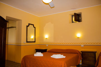 Hostal Hotel Arcangelo - Salina