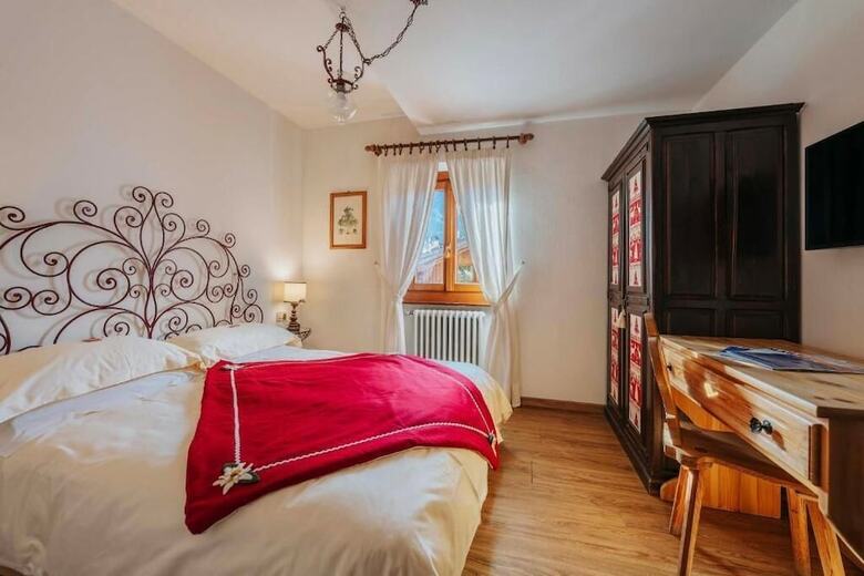 Hotel Panda