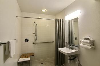 Motel 6 Santa Barbara - Carpinteria North