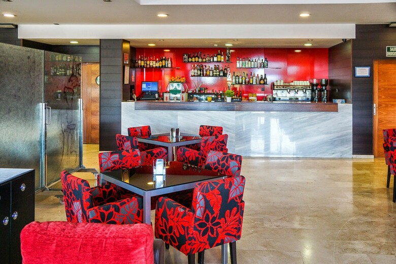 Hotel Sercotel Riscal