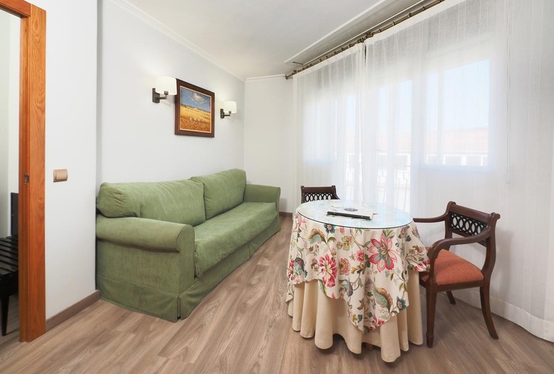 Hotel R�as Bajas
