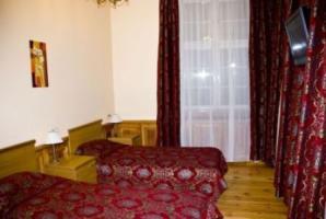 Man-tess Hotel