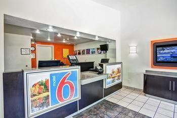 Motel 6 Fayetteville Nc