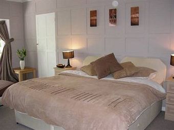 East Cliff Cottage Hotel