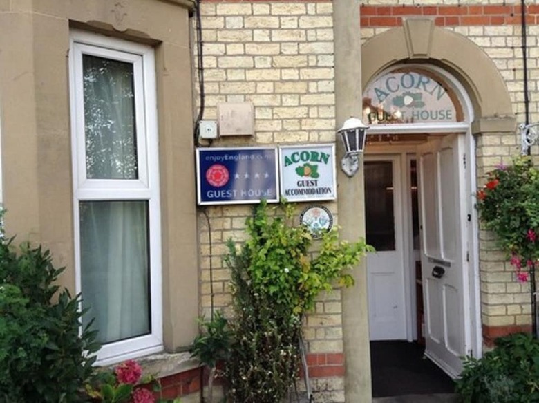 Hotel Acorn Guest House