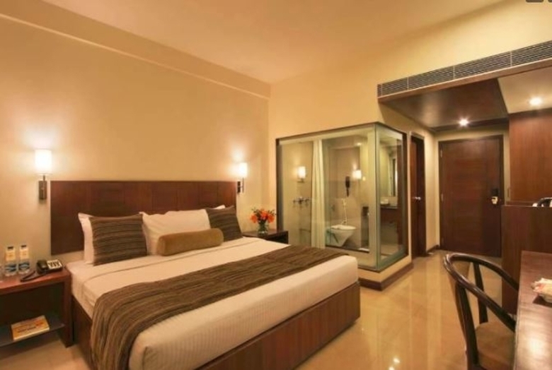 Hotel Express Residency