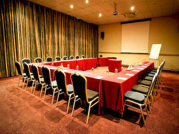President Hotel & Conference Venue
