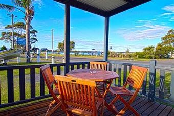 Cabana Angler's Rest Waterfront Accommodation