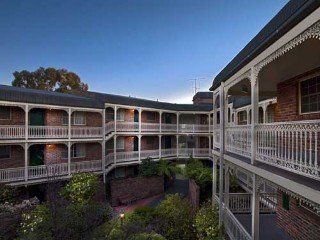 Hotel Medina Classic Canberra