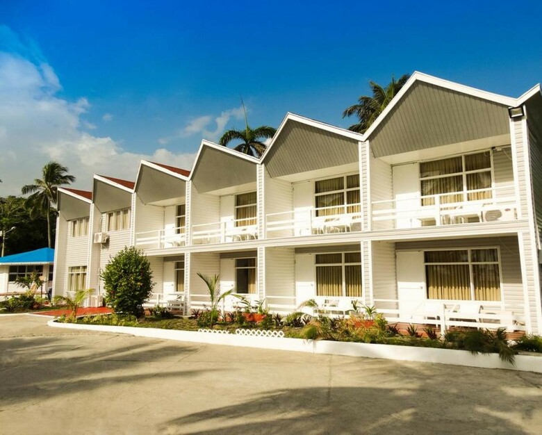 Hotel On Vacation Sea Horse