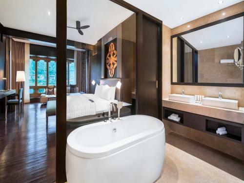 Hotel Le Meridien Paro Riverfront