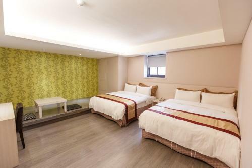 Hostal Golden Stone Hotels- Yi Du Branch