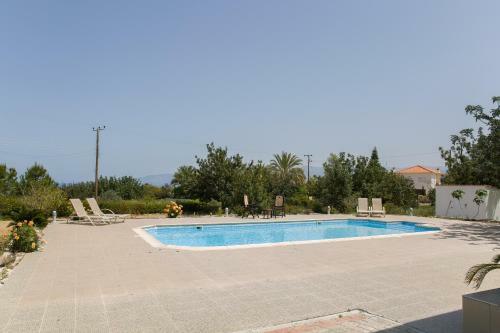 Eliofos Villa