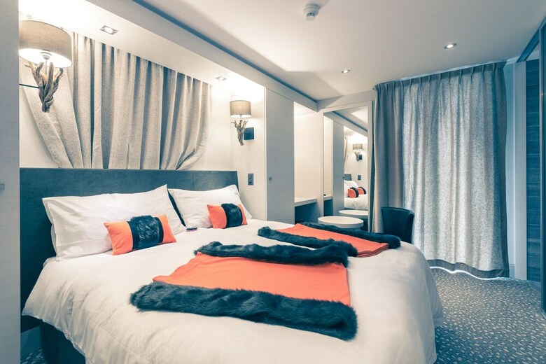 Hotel Le White