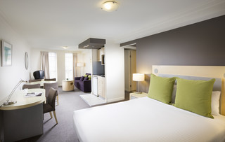Hotel Breakfree On George