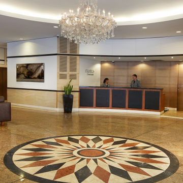 Hotel Mantra 2 Bond Street